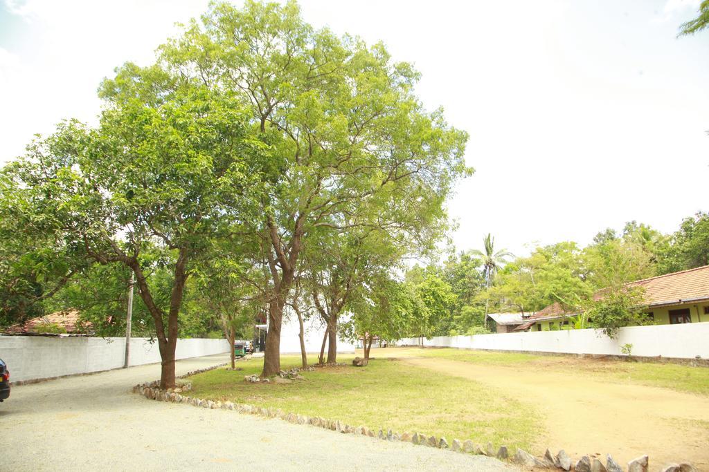 Samwill Holiday Resort Kataragama Eksteriør billede