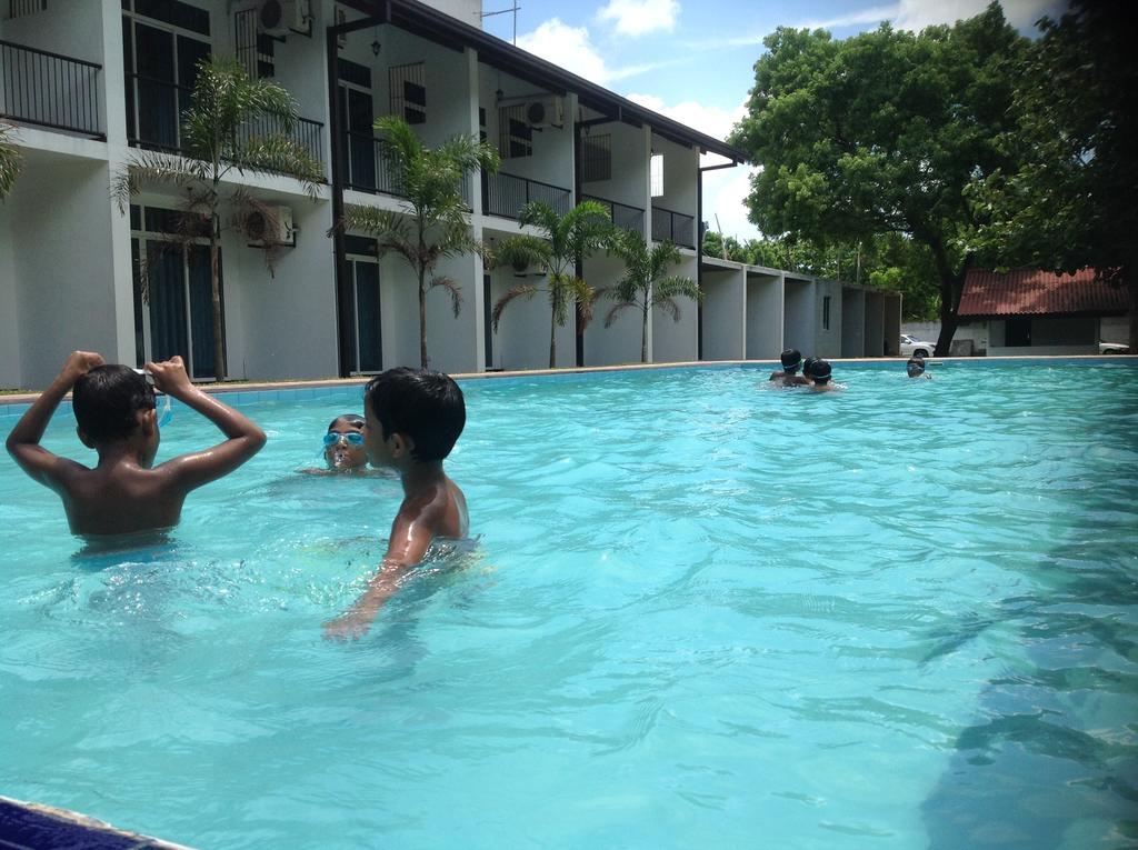 Samwill Holiday Resort Kataragama Eksteriør billede