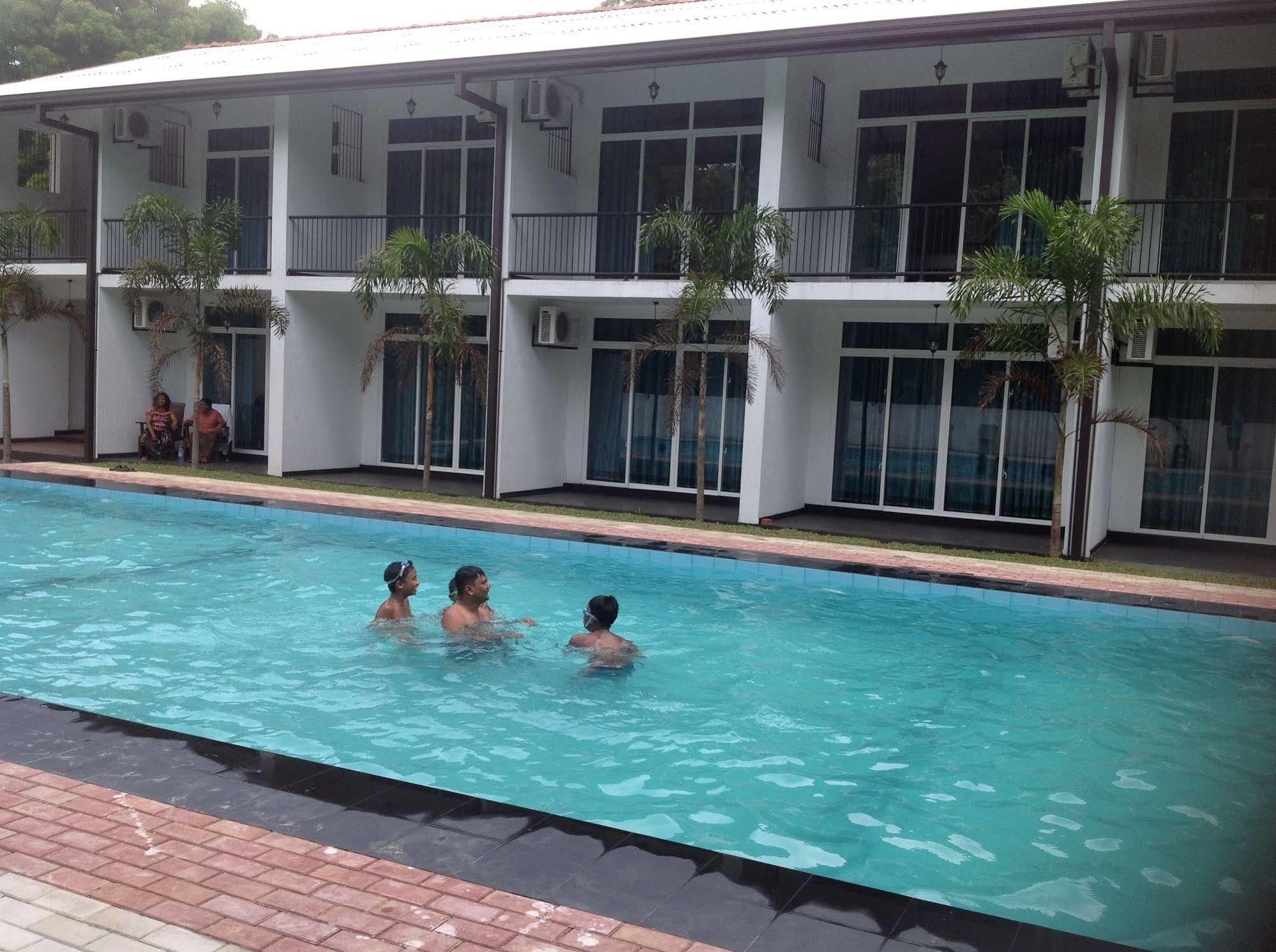 Samwill Holiday Resort Kataragama Eksteriør billede
